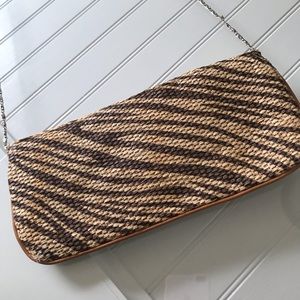 ADORABLE STRAW ZEBRA BAG